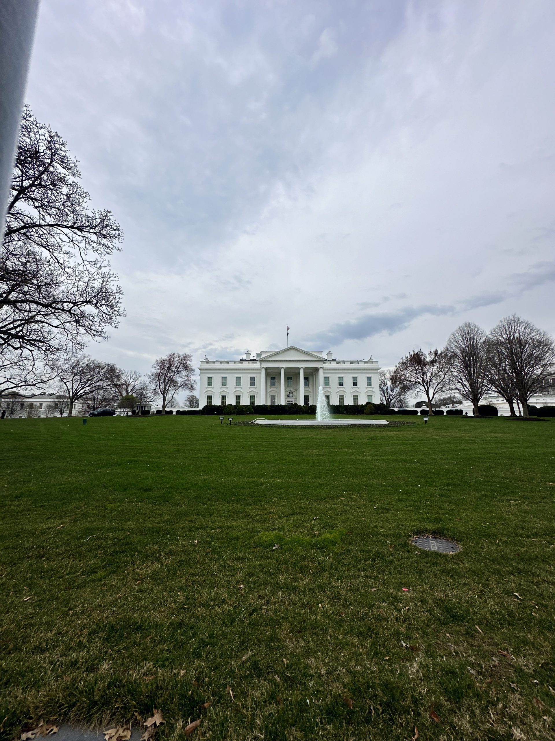 La Casa Blanca en Washington DC vista desde el exterior durante una excursión desde Nueva York